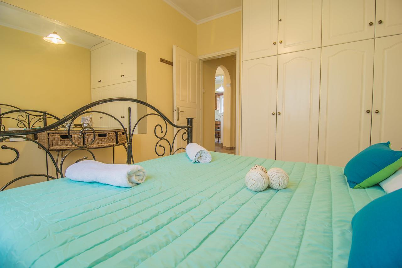 Tonia Apartments Zakynthos Town Ngoại thất bức ảnh