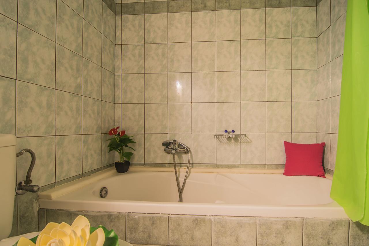 Tonia Apartments Zakynthos Town Ngoại thất bức ảnh
