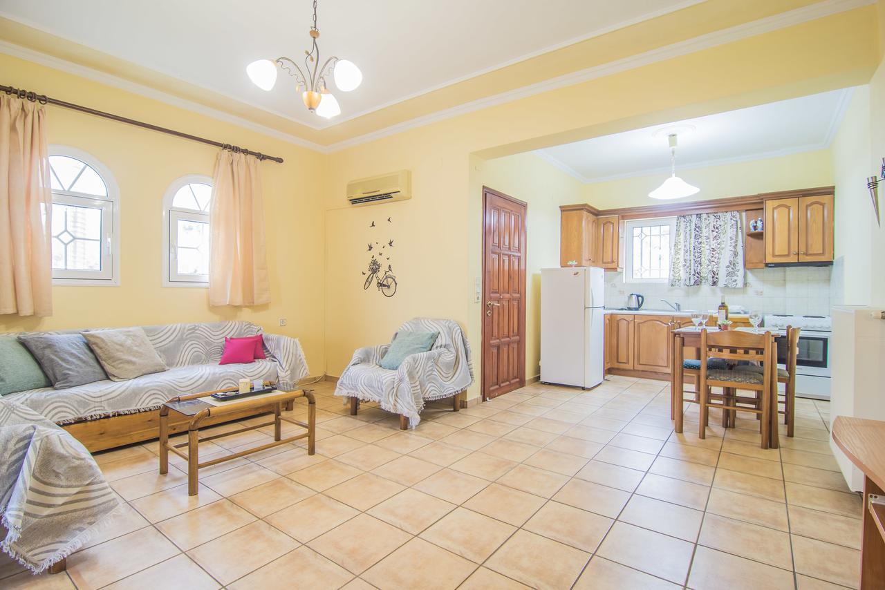Tonia Apartments Zakynthos Town Ngoại thất bức ảnh